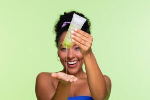 JABON EN GEL DE LIMPIEZA FACIAL PROTECCIÓN URBANA RUBY SKIN - Imagen 2