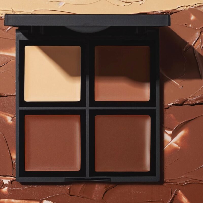 Contorno en crema de elf en paleta