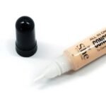 CORRECTOR  SHE en crema - Imagen 3