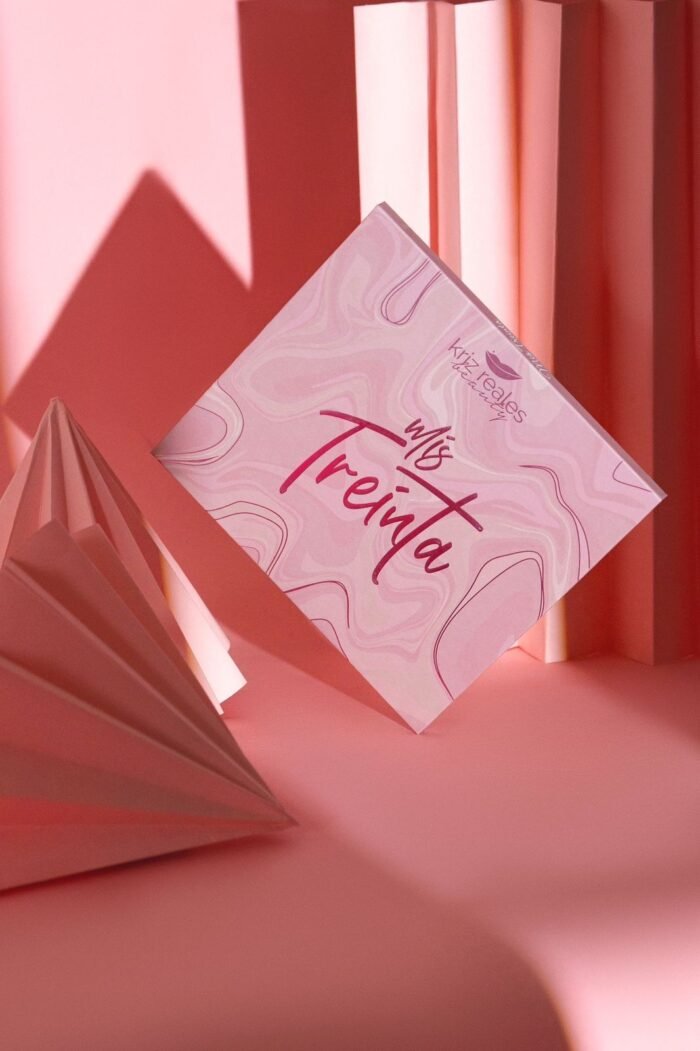 Paleta de Sombras Mis Treinta por kriz reales BEAUTY - Imagen 3