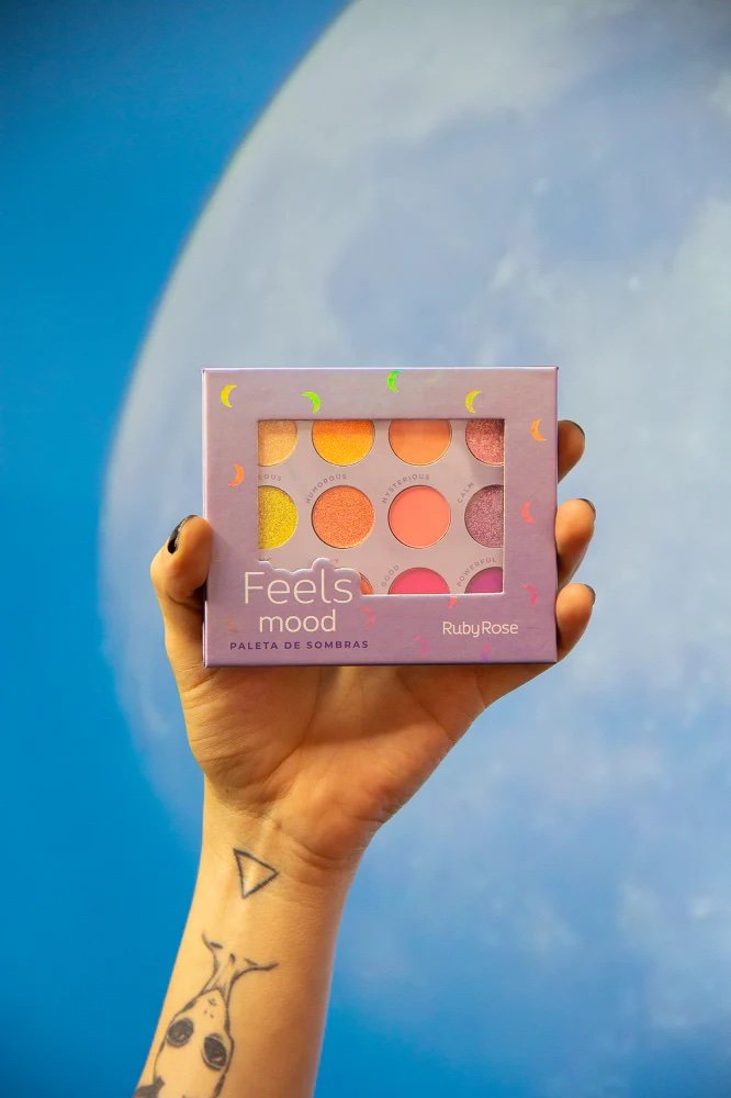 PALETA DE SOMBRAS FEELS MOOD 12 TONOS de RUBY ROSE