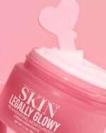 Crema rejuvenecedora con Glow de Beauty Creations Skin