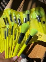 Brochas de beauty Creations de 24 pcs - Imagen 4