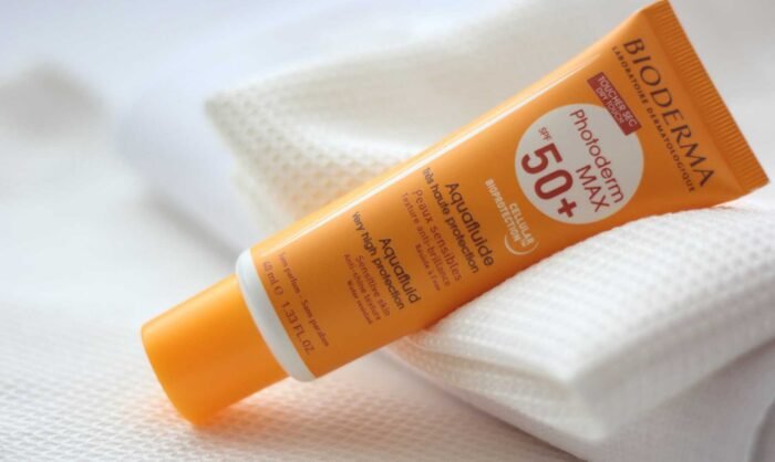 bloqueador solar o protector solar de Bioderma AAA 100spf - Imagen 1