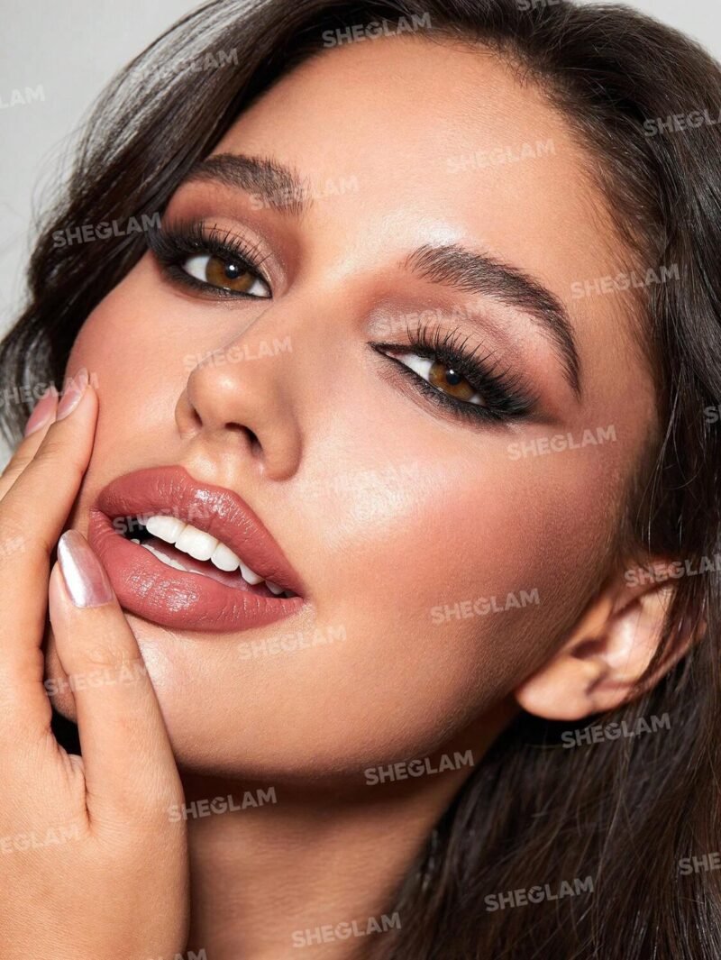 EZ Glide Matte Eyeliner Pencil - Imagen 3