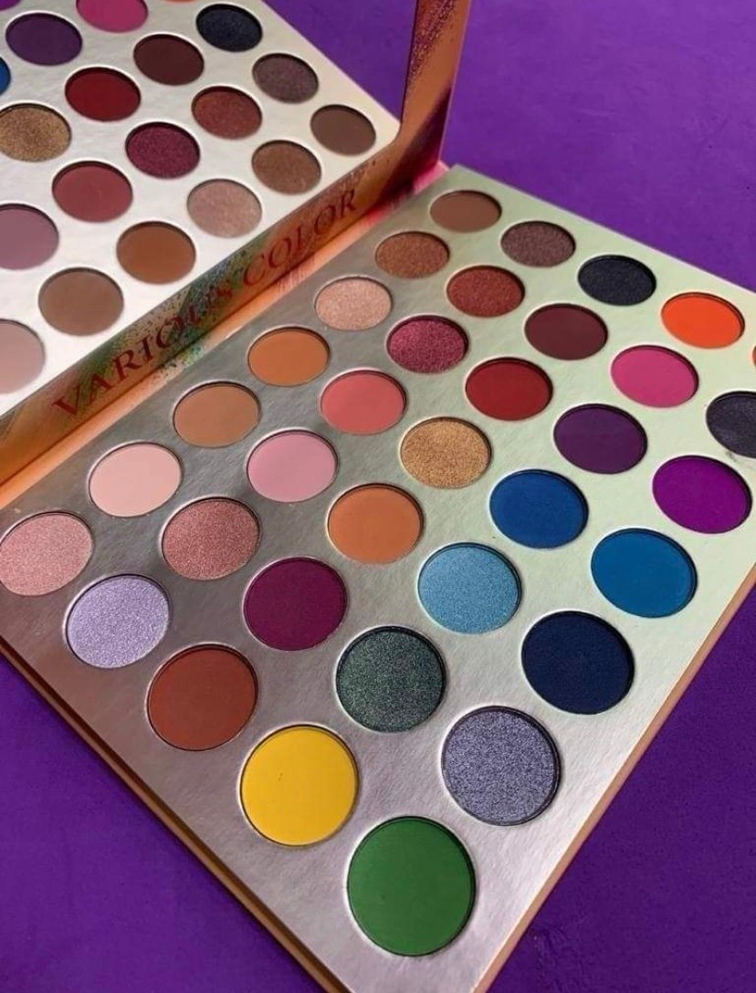 Paleta de sombras SHE VARIOUS COLOR