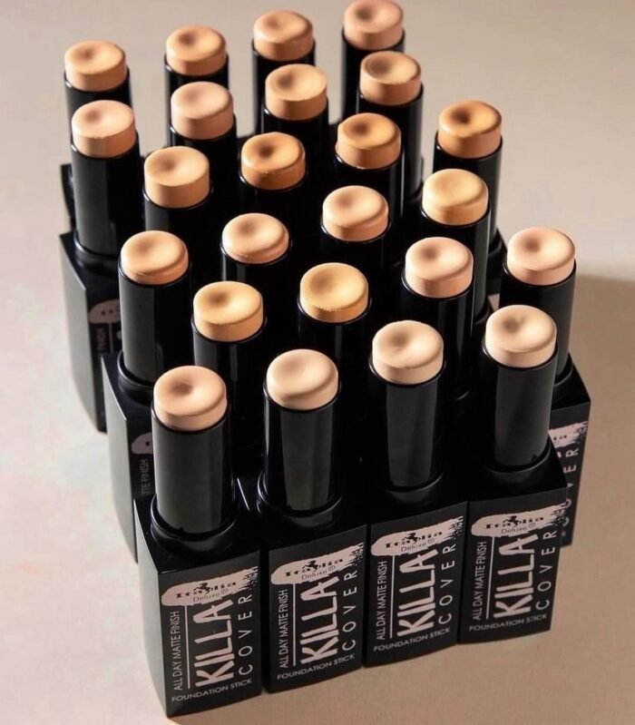 Italia Deluxe All Day Matte Finish Killa Cover Stick Foundation - Imagen 2