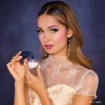 BEAUTY CREATIONS X EL CADÁVER DE LA NOVIA DE TIM BURTON - ILUMINADOR PARA ROSTRO Y PELO "BONE DUST" - Imagen 4