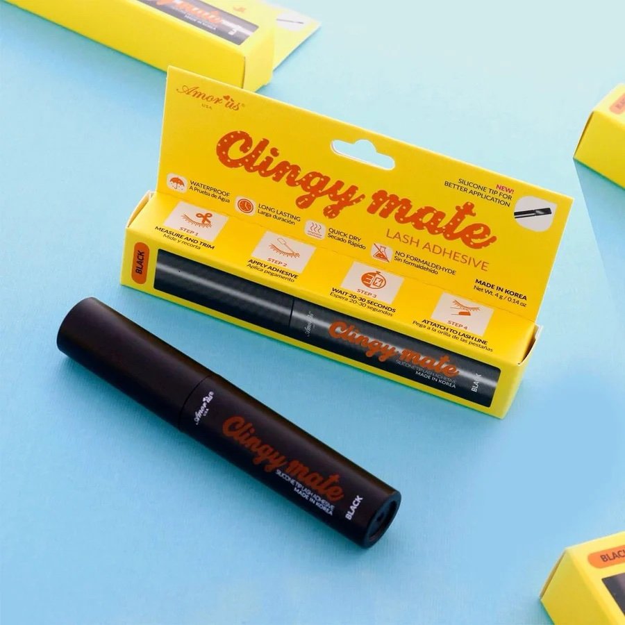 Amor Us Clingy mate Pegamento para pestañas negro