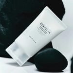 SKIN1004 Madagascar Centella Tone Brightening Capsule Cream 75ml - Imagen 2