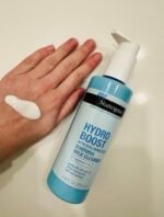Hydroboost with hyaluronic acid soothing Milk cleanser neutrogena 230ml - Imagen 2