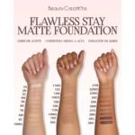 FLAWLESS STAY MATTE FOUNDATION - Imagen 3
