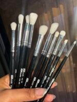 Brochas para ojos AOA