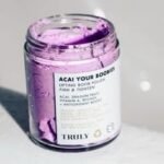 TRULY Acai Your Boobies - Boob Polish (Firm & Tighten) - Imagen 2